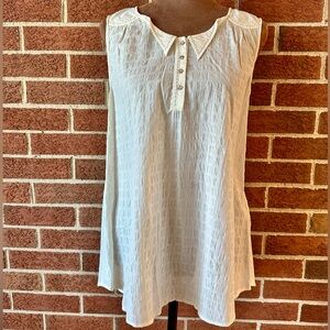 Cotelac Sleeveless White Textured Women's Tunic, Size 2